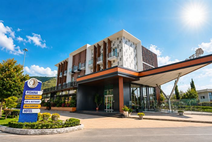 Luani-A Hotel & Exterior