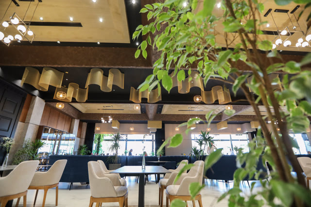 Luani-A Restaurant